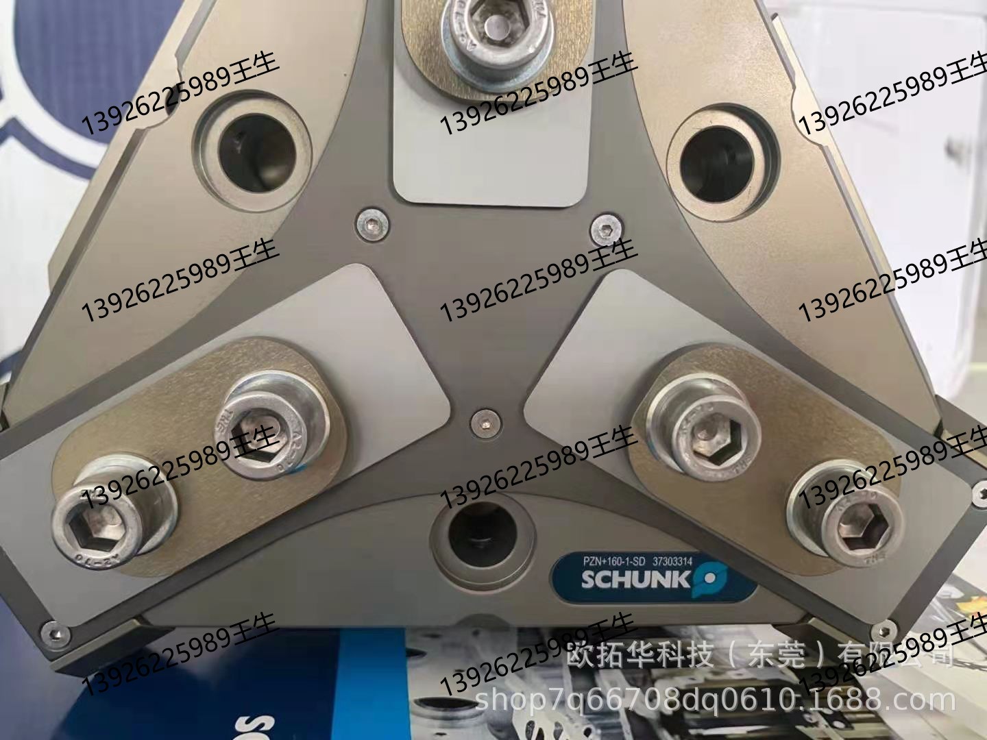 schunk氣缸 PZN-plus380-1-EX 304990 磁性傳感器 SCHUNK雄克氣爪氣缸 PZB-plus300-1-IS 304974 機(jī)械手PGN 雄克機(jī)械氣爪 PZB-plus300-1-AS 304972 普通用機(jī)械手 通用旋轉(zhuǎn)氣缸 PZB-plus300-1 304970 智能夾爪 正品SCHUNK雄克氣缸 PZB-plus240-2-IS 304965 手指夾爪