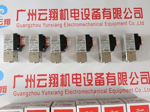 丹佛斯壓力傳感器AKS32R /AKS2050