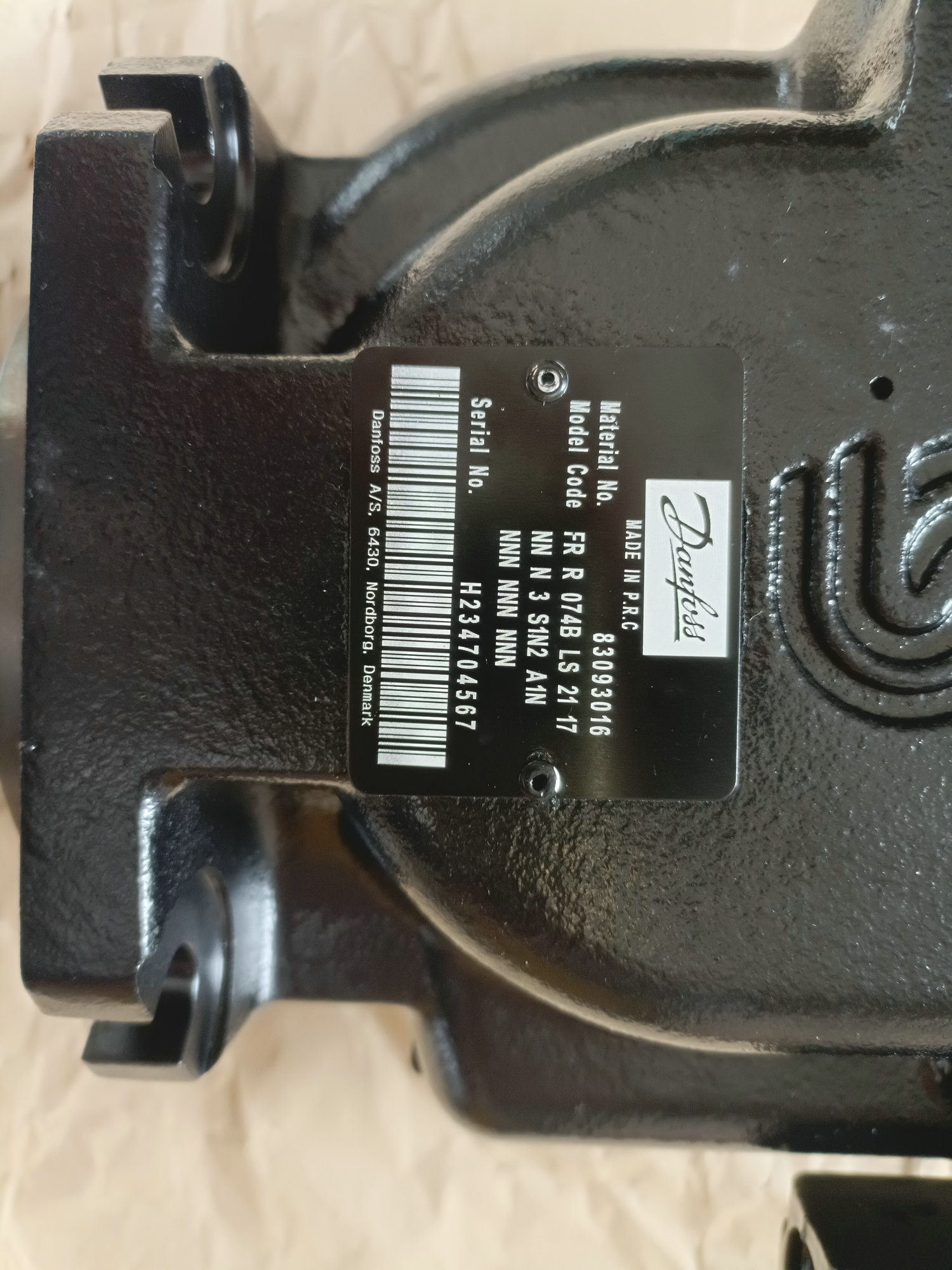 薩澳丹佛斯柱塞泵ERL147CLS2020NNN3S4CPA1NNNNNNNNNN