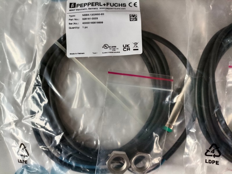 P+F倍加福 NRB8-18GM50-E2-C-V1 電感式傳感器